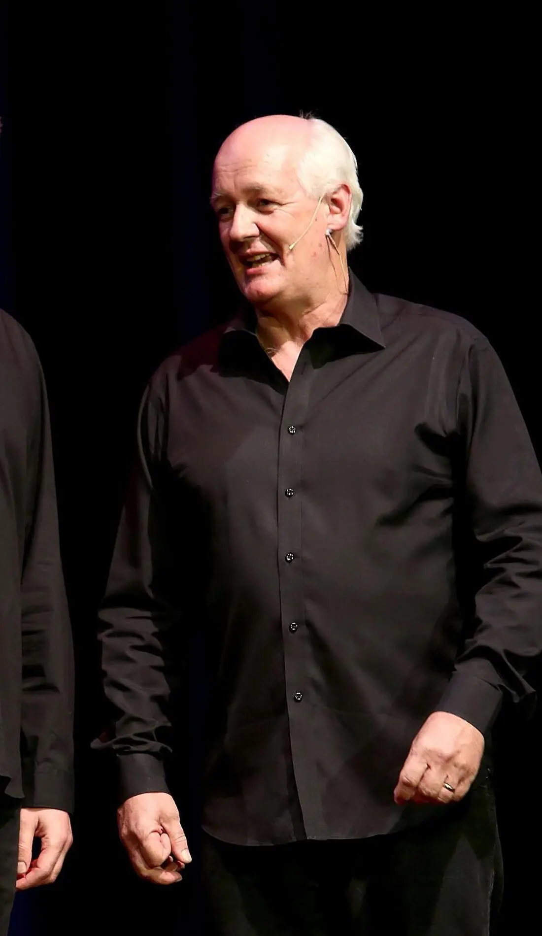 Colin Mochrie live on tour